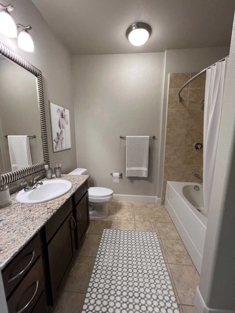 Upper Kirby Apartments; one two bedroom pet friendly apartment homes for rent near Houston TX Galleria and Memorial Park.